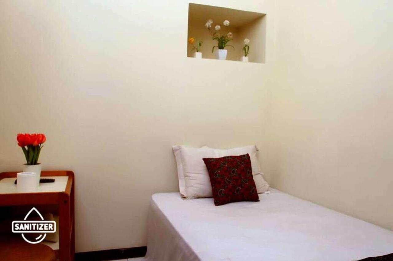 Bantal Guling Trans Hotel Bandung Exterior foto